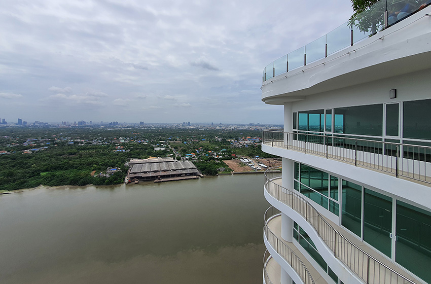 Condominium in Rama 3 